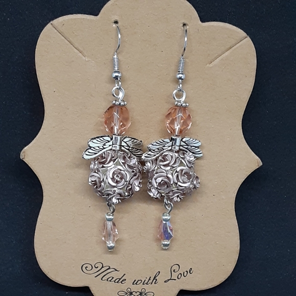 Angel earings - Picture 1 of 5